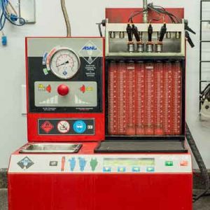 gas injector testing with a testing bench